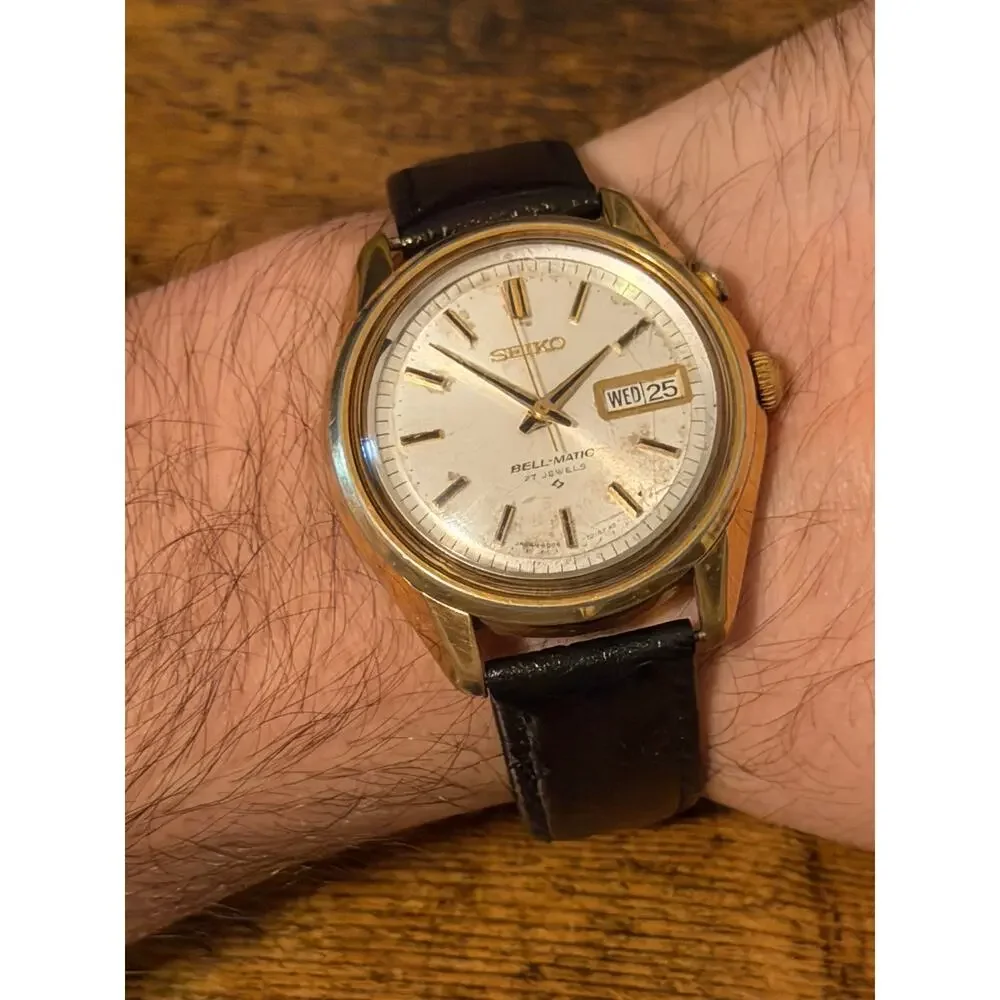 Seiko Bell-Matic 4006-7010 Gold Tone 21 Jewels Automatic Alarm Watch